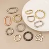 Anillo de Resorte de Aleación de Zinc Ecológico Estándar Europeo, Llavero Colgante de Moda, Accesorios, Varios Estilos, Selección Integral, Versátil