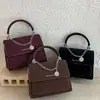 Bolsa de ombro texturizada estilo coreano para mulheres, nova moda de outono de 2026, bolsa de mão simples, bolsa transversal quadrada pequena