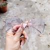 Montura grande para reparar el rostro, retro, cuadrada, de metal, anti luz azul, gafas sencillas, estilo artístico, simple, para hombres y mujeres, montura para gafas de miopía