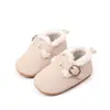 Otoño e invierno nuevos zapatos de bebé zapatos de suela blanda para bebés zapatos para niños pequeños de 0 a 1 año zapatos cálidos forrados de felpa para bebés no se caen