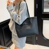 2026 Bolso Tote Nuevo Elegante y Único, Bolso de Gran Capacidad Retro a la Moda, Bolso de Hombro para Mujer con Diseño de Nicho