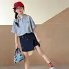 Conjunto de Camisa Polo para Meninas Verão 2026 Nova Camiseta Estilosa de Manga Curta para Crianças Vestido de Verão para Meninas Conjunto de Duas Peças