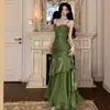 Vestido Longo de Noite de Luxo Leve de Alta Qualidade, Elegante Vestido Longo Justo ao Corpo, Vestido Verde Jovem e Estiloso para Eventos Noturnos