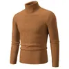 Exportación Transfronteriza Otoño e Invierno Hombres Europeos y Americanos Jerseys de Punto con Rayas Verticales Hombres Pulóveres de Punto Camisetas Interiores