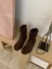 Botas Curtas Apontadas com Aumento Interno de Altura para Mulheres 2026 Outono/Inverno Botas Dobráveis e Largas