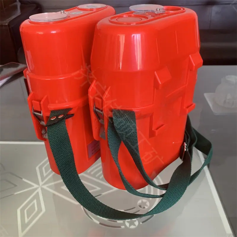 自救器 (3)