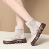 Venta al por mayor del fabricante Botines de Malla para Mujer Botas Martin de Malla con Suela Gruesa Sandalias de Moda Huecas Planas Delgadas de Verano