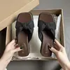 Falda de Moda Versátil Sandalias Casuales de Playa Slip-On para Mujer Verano 2026 Estilo Hada Sandalias de Suela Gruesa con Lunares