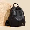 Mochila de mujer de cuero PU suave, nueva, transfronteriza, moderna y minimalista, adecuada para ir al trabajo, uso casual y viajes; una bolsa pequeña versátil para mujer