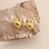 Pendientes de Lujo Ligero de Diseño Nicho de Gama Alta Incrustados con Diamantes para Mujer, Acero Inoxidable Chapado en Oro de 18 Quilates, Clavijas y Accesorios para Orejas que No se Desvanecen