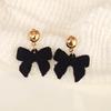 @Procesando Artículo Pendientes de Borla de Terciopelo Negro para Mujer, Estilo Elegante de Lazo, Pendientes de Botón Elegantes, Accesorios Populares para Orejas