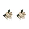 Brincos de Laca Floral Estilo Francês para Mulheres, Vintage Barroco Estilo Hong Kong, Brincos de Tarraxa com Design de Nicho, Novo Modelo 2022
