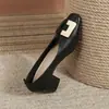 Explosiones Color Sólido Hebilla Cuadrada Zapatos de una Sola Pieza para Mujer Uso Diario Tongle Estilo Universitario Zapatos de Punta Cuadrada Redonda Tacón Medio Tacón Grueso Zapatos de Leche