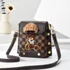 Nova Bolsa Transversal de Ombro Primavera e Verão Moda Versátil Bolsa para Celular Grande Capacidade Pequena Bolsa Quadrada Bolsa Carteiro Mulher