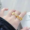 Anillo Abierto de Lujo de Gama Alta Accesible Apilable Medieval Vintage Full Zirconia Cúbica Microincrustada Anillo Personalizado de Nicho para Mujer