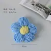 Cabeza de flor pomposa de 7 cm en stock, accesorios de flores terminados a crochet, accesorios para ropa y bolsos, flores pequeñas hechas a mano al por mayor