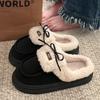 Sapatos Pequenos de Couro Acolchoados com Forro de Lã para Mulheres Estilo Britânico Outono e Inverno 2025 Novos Mocassins de Cadarço Flats com Solado Grosso Sapatos Quentes de Algodão