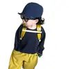 Roupa infantil 2026 outono novo estilo meninos estilo coreano simples e estilosa blusa de moletom de manga comprida com calça estilosa com letras da moda