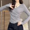 Shun Velvet V-neck Top Feminino Outono e Inverno 2024 Nova Camiseta de Manga Comprida Pure Slim-fit Slimming Camisa de Base de Ombro Quente