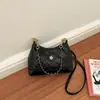 Colección Otoño 2026: Bolso pequeño y elegante con cadena y diseño de rombos, un bolso cruzado estiloso y un bolso de axila de alta gama con bloques de color - bolsos de mujer al por mayor