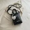 Nueva colección de principios de otoño de 2026: bolso bandolera retro, de nicho y de moda, bolso de mano pequeño cuadrado para mujer, bolso de hombro casual simple y moderno