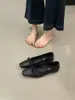 Sapatos Rasos de Novo Estilo Primavera 2026 para Mulheres, Bico Quadrado Estilo Chanel, Boca Rasa, Sola Macia, Laço, Sapatos Mary Jane Ballet