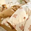 Nuevo juego de ropa de cama estampado de cuatro piezas, amigable con la piel y cómodo, 2026, adecuado para camas individuales y dobles, ideal para dormitorios estudiantiles y se puede usar en las cuatro estaciones.