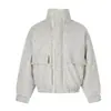 Chaqueta de algodón acolchada de invierno Magic Bear con cuello de piel sintética, con un diseño acolchado, una silueta estilo montaña y una estética clásica americana de "viejo dinero" con un cuello de lana de cordero.