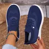 Zapatos de mujer transfronterizos para comercio exterior, zapatos de malla para primavera y otoño, zapatillas para correr, zapatos casuales deportivos, zapatos de mujer transpirables, zapatos versátiles de tejido fly-knit