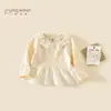 Camiseta de Manga Larga de Otoño para Niña 2026 Nuevo Estilo Infantil Algodón Puro Elegante Encaje Dulce Casual para Otoño Bebé 5