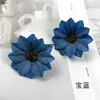 Flor de Simulação Flor de Crisântemo Pavão Colorido Cabeça de Flor Material para Guirlanda Corsage Adereço Salão de Casamento Cenário Arranjo de Flores Pequeno Ornamento