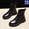 Botas Femininas Botas Curtas Primavera & Outono Botas Simples 2025 Nova Popular Inverno Forradas com Lã Sapatos de Algodão Femininos Botas de Motociclista de Couro Genuíno