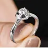 Anillo de Corazón Amor Diamante Chapado en Platino 18K Estilo Coreano Anillo Diamante Enamorado Anillo de Compromiso para Mujer Conjunto de Grupo de Diamantes