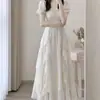 2026 Nueva Moda de Verano Vestido Largo Estilo Francés con Cuello Cuadrado, Ceñido a la Cintura, Adelgazante Vestido de Chifón Estilo Hada, Venta al por Mayor Transfronteriza