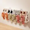 Sapateira de parede atrás da porta, design simples para dormitórios, sem necessidade de furar, adequada para paredes de banheiro, uma solução de armazenamento para sapatos