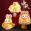 Festival de Mitad de Otoño 2026 Nuevo Kit de Materiales para Linterna Luminosa Hecha a Mano DIY para Niños, Linterna de Conejo Estilo Antiguo