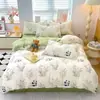 Juego de Cuatro Piezas de Algodón Puro Lavado Amigable con la Piel Sábana para Cama de Ins Funda Nórdica Pequeña Cama Nueva para Dormitorio Juego de Tres Piezas para Dormitorio