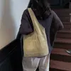 Bolso Nicho de Hombro Único para Axila Bolso Tote de Gran Capacidad Femenino Nuevo Estilo Coreano Plisado Multibolsillo Bolso de Mano para Viaje