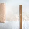 Punto de fábrica blanco malla bordado encaje patrón de rosa ropa interior sujetador tela bordada accesorios para prendas ancho