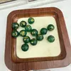 Contas redondas de ágata verde do zodíaco são lisas e confortáveis ao toque, adequadas para joias de moda DIY
