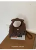 Nova Bolsa de Ombro Grande Capacidade Outono/Inverno 2026 Camurça Alta Aparência Bolsa de Axila Estilo Coreano Retrô Estampa de Leopardo Bolsa Tote
