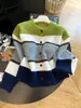 Cardigan Suéter Listrado Color Block Design Transfronteiriço 2026 para Mulheres, Outono/Inverno, Solto, Vintage, Casual, Macio, Amigável para Baixinhas