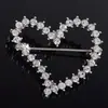 Accesorios de Ropa Elegantes de Alta Gama Estilo Coreano Broches de Pedrería Broche de Corazón Accesorios de Ropa Creativos Versátiles para Mujer Corsage