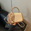 Bolso Femenino de Moda de Nicho Transfronterizo Otoño 2026, Elegante y Versátil para Hombro, Cruzado, Bolso de Mano, Elegante Bolso Cuadrado Pequeño