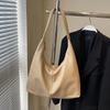 Bolso retro transfronterizo para mujer, gran capacidad, nuevo bolso de compras informal de hombro, diseño de nicho, bolso de mano para uso diario, 2024