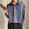 Camisa Masculina Elegante e Moderna Estilo Coreano Manga Longa Cor Sólida Vibe de Primavera Estilo Cool Azul Escuro Sensação de Caimento Azul Lagoa de Pinheiro