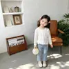 Ropa de Primavera y Otoño para Niñas Camiseta Bebé Elegante Personalidad Infantil Marca de Moda Encaje Dulce Volante Floral Estilo Coreano Camiseta Base