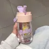 Novo modelo 2025 com canudo coador de chá copo de água de verão para meninas alto valor resistente a altas temperaturas de verão copo com infusor de chá rede de celebridades