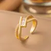 Anillo de Zirconia Micropavimentada Nuevo Transfronterizo Celebridad de Internet para Mujer, Anillo de Dedo Índice de Lujo Ligero de Moda de Gama Alta para Mujer con Apertura Ajustable