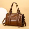 Bolso de Mujer Transfronterizo 2026 Nuevo Estilo Motocicleta Retro Europeo y Americano, Bolso Tote de Cuero Suave Gran Capacidad, Bolso de Moda para el Trabajo